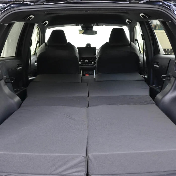 TOYOTA カローラクロス ZVG11/13/15/16 ZSG10 MXGA10 デッキボード下段仕様専用 フラットマット 車中泊マット 【全席用】 NOMAD BASE