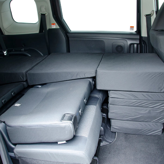 TOYOTA SIENTA シエンタ 3代目 MXPC10G MXPL10G MXPL15G 7人乗り専用 フラットマット 車中泊マット 【助手席用】 NOMAD BASE