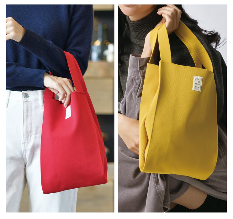 A4をつつむ ニットバッグ