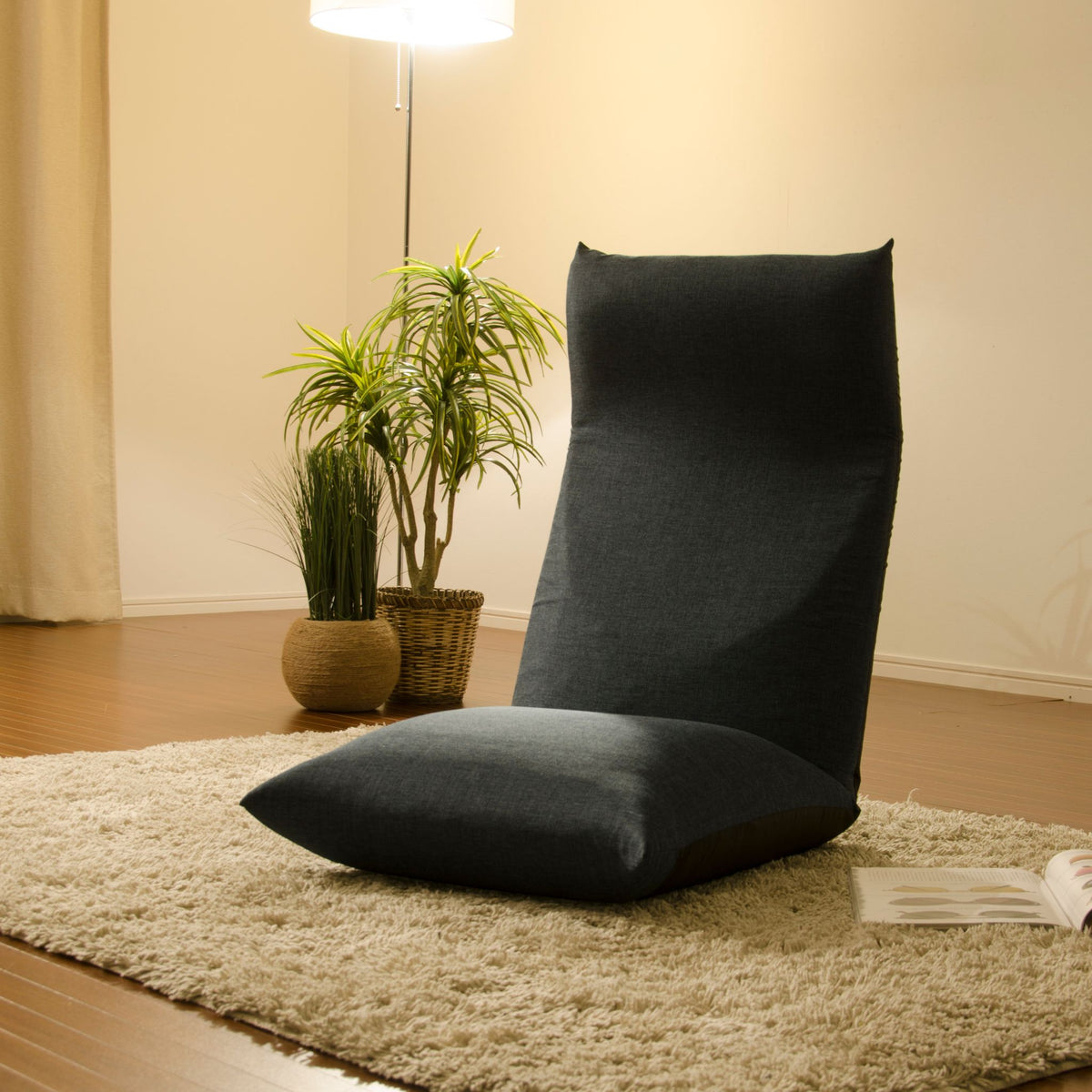 リクライニング座椅子「NECK」 — 【セルタン 公式】日本製ソファ・座椅子のオンライン通販サイト